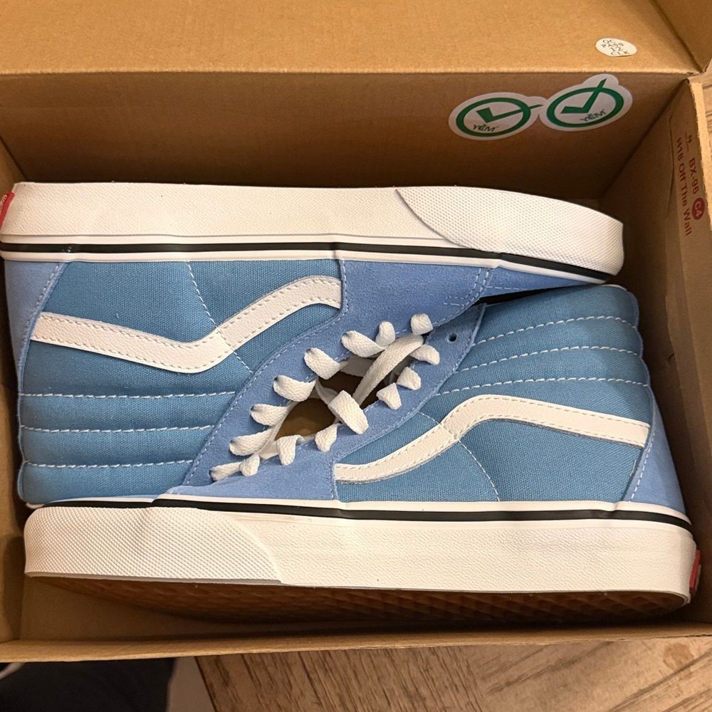 Vans Sk8-Hi Blue and White Sneakers. High tops. New - Picture 8 of 11
